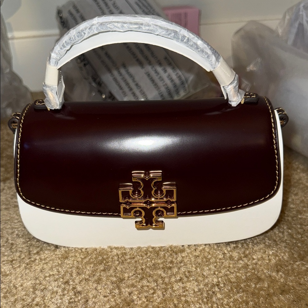 Elegant Brown Leather Tory Burch!!!